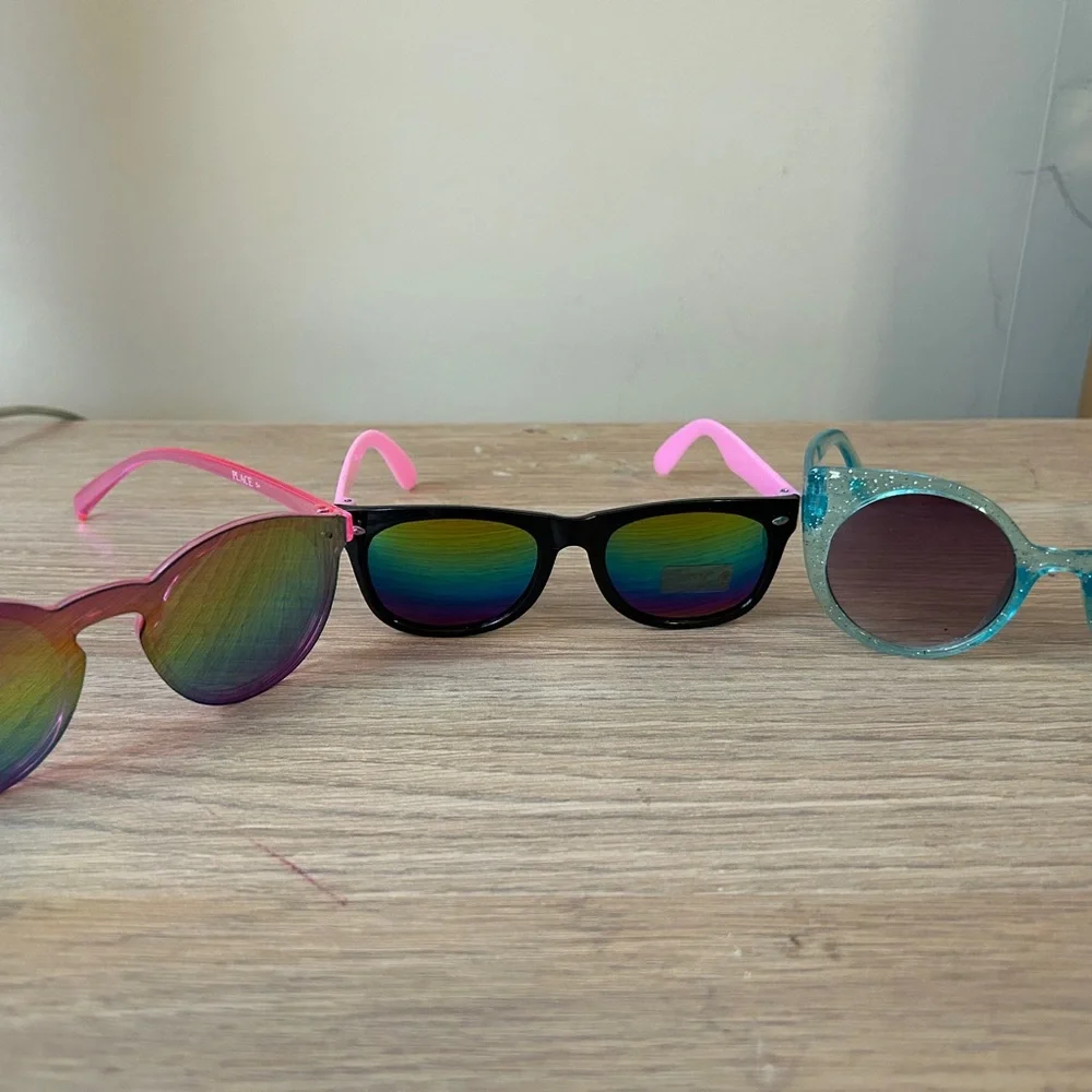 Kids Trendy Sunglasses Set with Pink and Blue Accents
